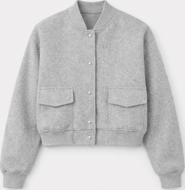 Worldclassca Between-Season Jacket in Grey: front