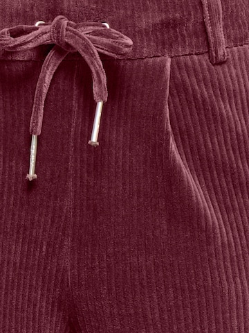 ONLY - regular Pantalón 'ONLPOPTRASH' en rojo