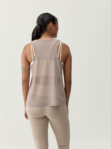 Born Performance Shirt ' Bora ' in Beige