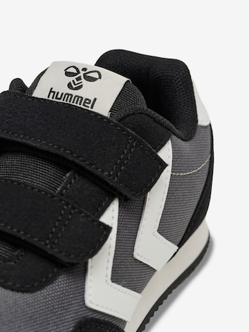 Baskets Hummel en noir