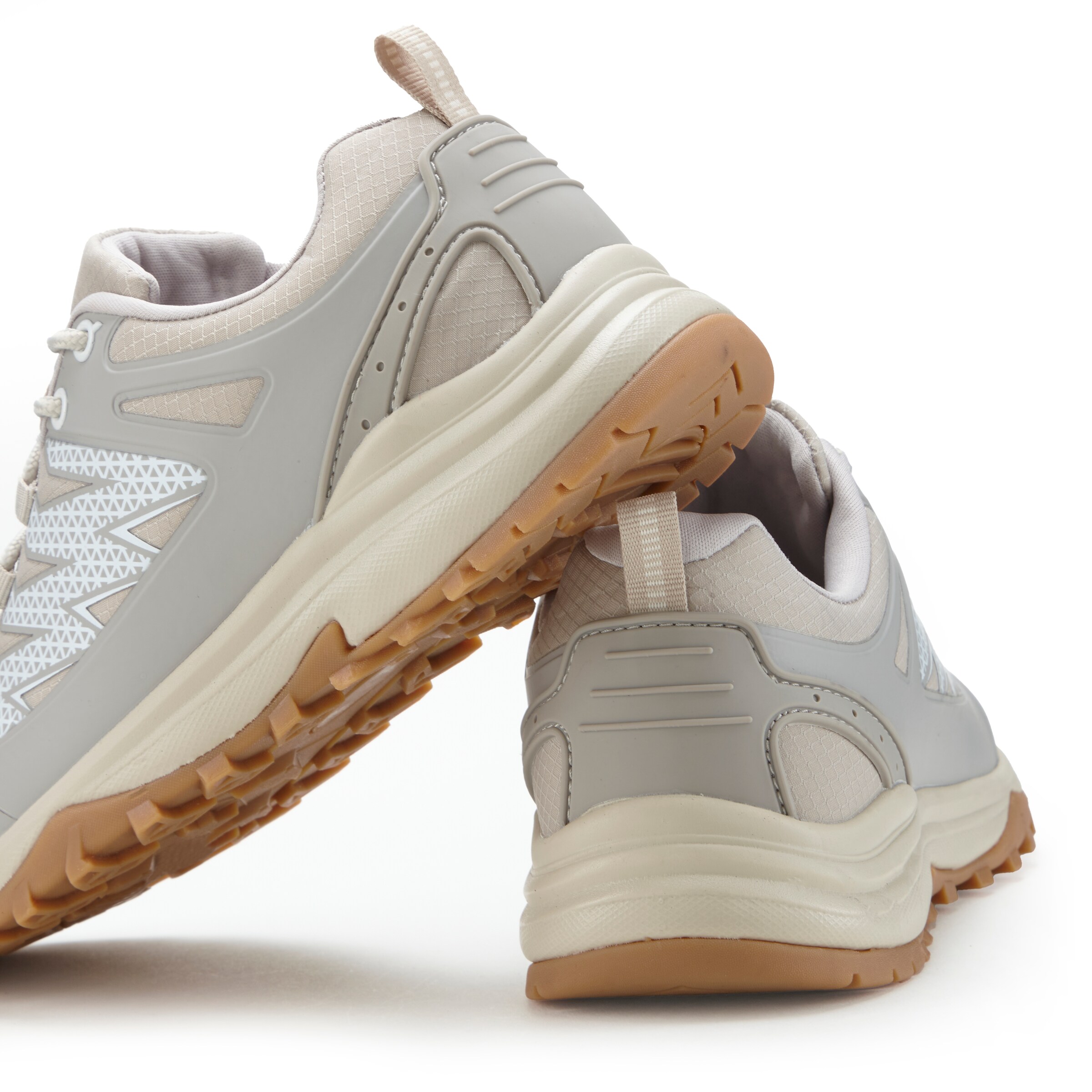 VIVANCE Sneakers in Beige