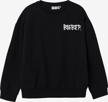 Sweat NAME IT en noir : devant