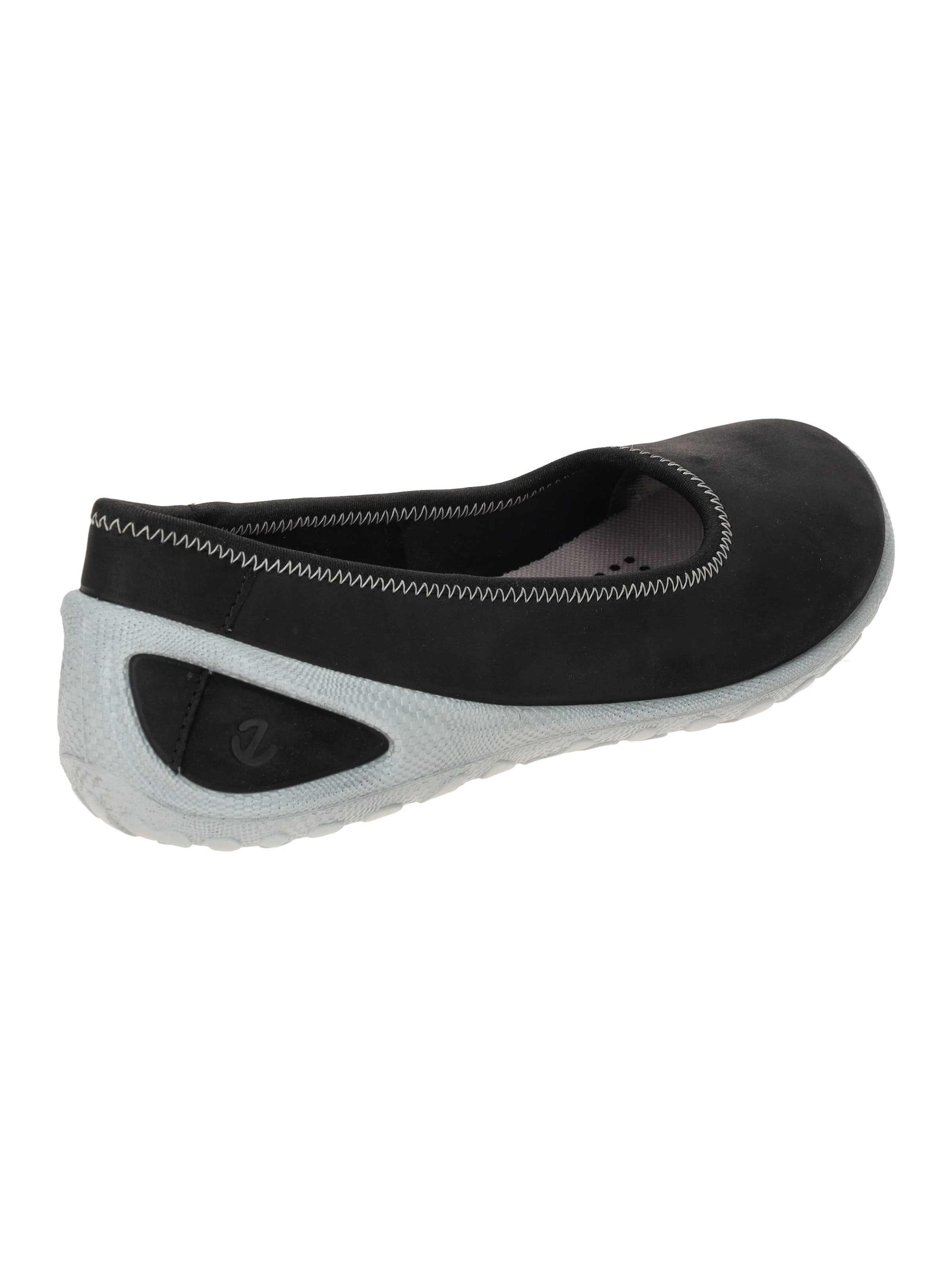ECCO Ballet Flats in Black