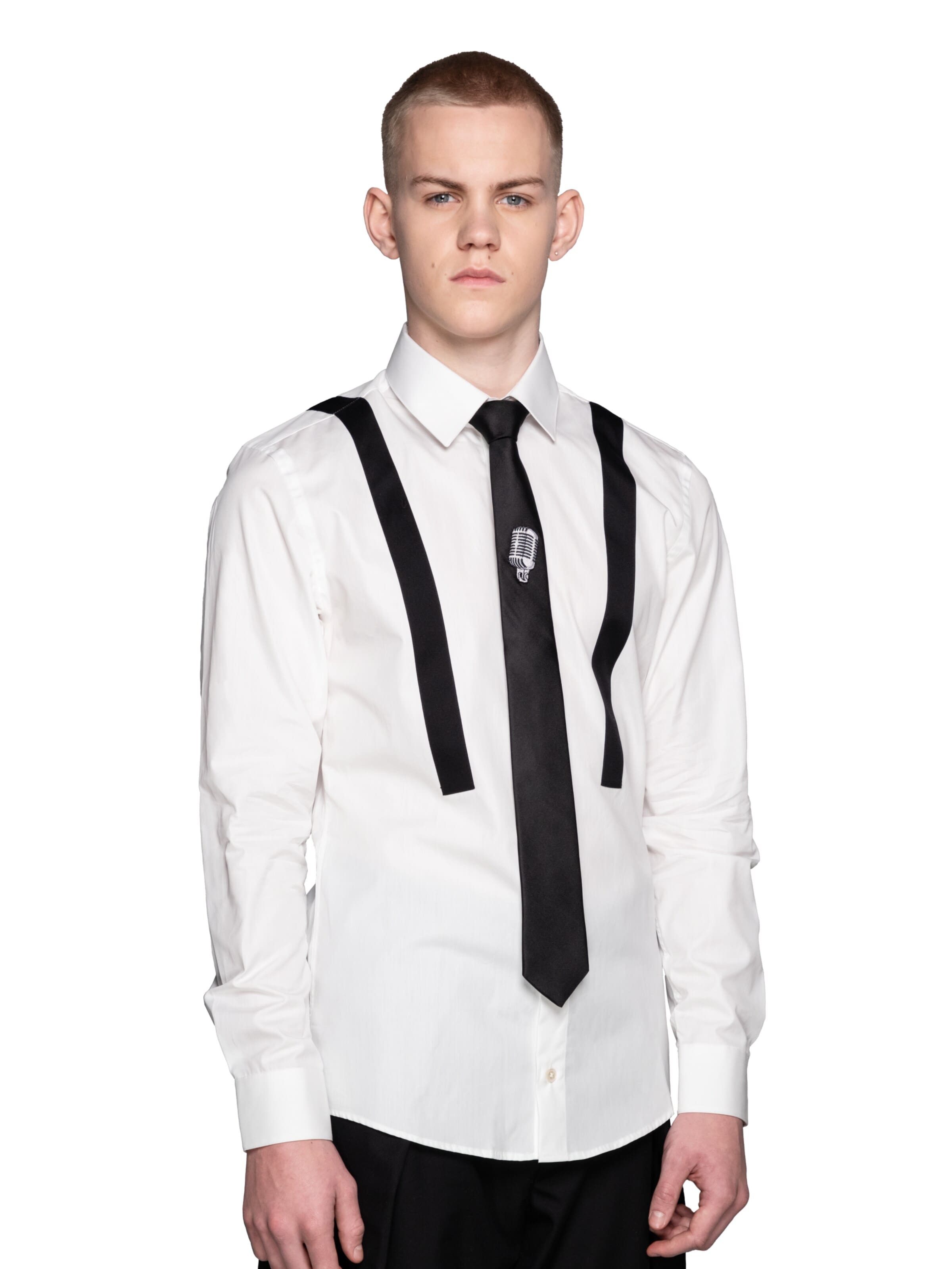 EMBLEMM Slim Fit Hemd‌‌‌‌‌‌‌‌ in Weiß: Vorderseite