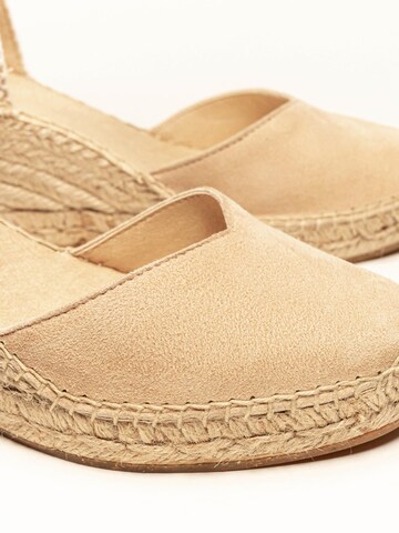 Sandalo con cinturino 'Alpargata Cuña 7 cm' di Alhamas in beige