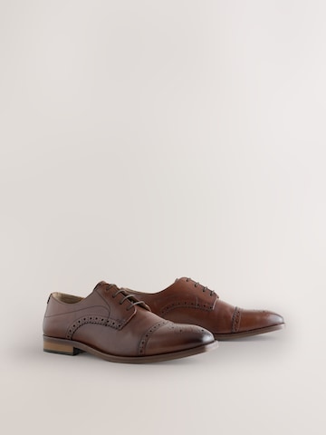 Scarpa stringata di Next in marrone