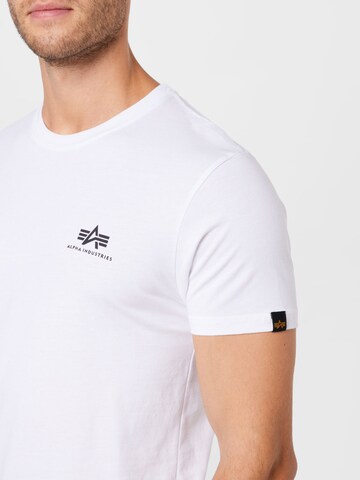 T-Shirt ALPHA INDUSTRIES en blanc