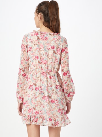 Robe 'Anika Teller' NA-KD en rose