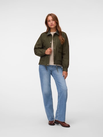 VERO MODA Přechodná bunda 'VMDARIAMARIA' – zelená