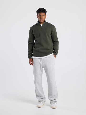 America Today Sweater in Green