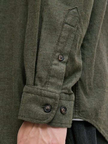 Regular fit Camicia di JACK & JONES in verde
