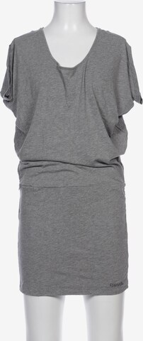 BENCH Dress in XS in Grey: front