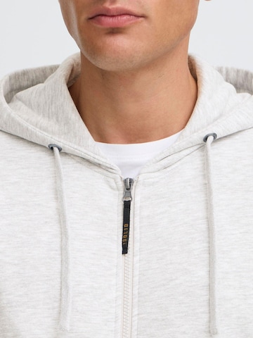 !Solid - Sudadera con cremallera 'SDAupo' en blanco