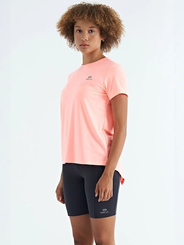 Maglietta 'T-Shirts' di Tommy Life in rosa