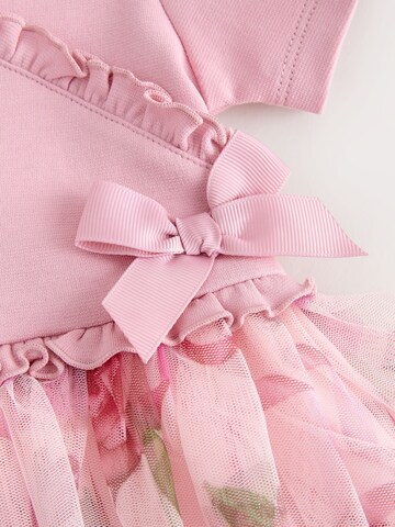 Robe Baker by Ted Baker en rose