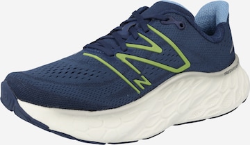 new balance حذاء للركض 'X More v4' بلون أزرق: الأمام