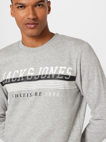 JACK & JONES Sweatshirt 'Iron' in Grau