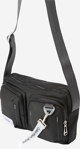 Calvin Klein Jeans Crossbody Bag 'PARK CULTURE' in Black: front