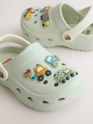 Next Домашни пантофи в зелено