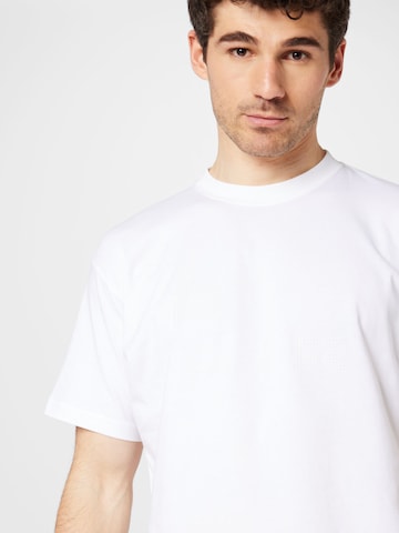 Nike Sportswear Shirt in Wit