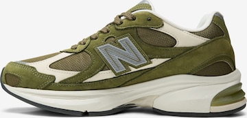 new balance Sneakers '2010' in Green: front