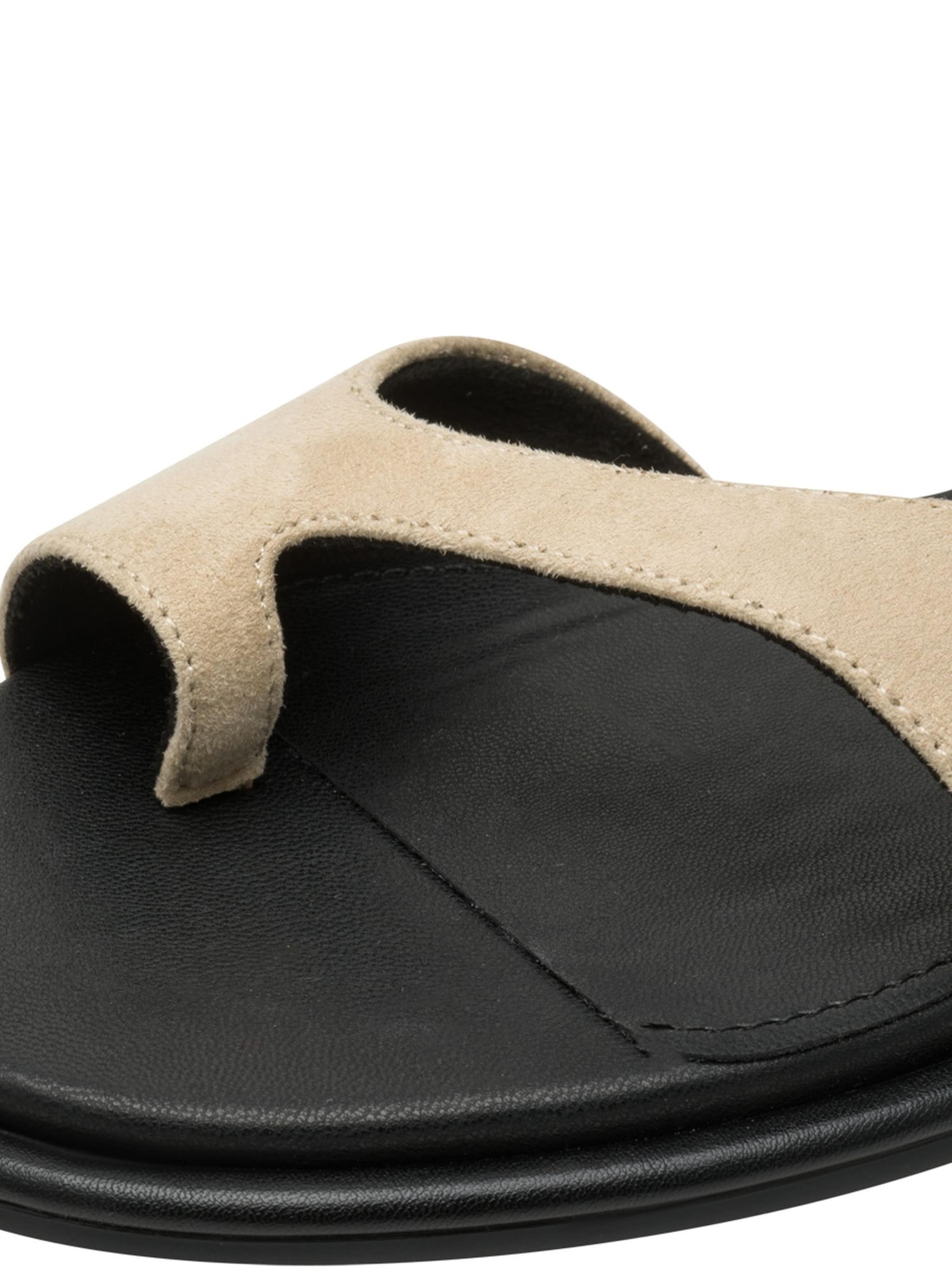 Sandales Tamaris en beige