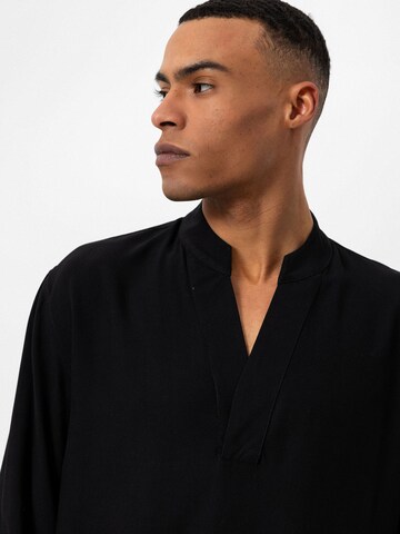 Antioch Regular Fit Hemd in Schwarz