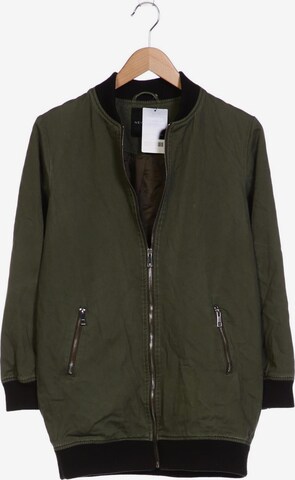 NEW LOOK Jacket & Coat in XS in Green: front