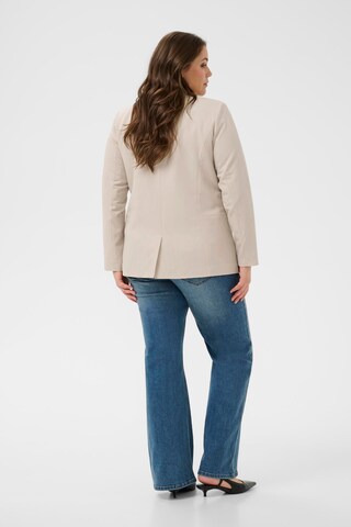 KAFFE CURVE Blazer 'Sakira' i beige