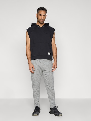 NIKE Sportsweatshirt i sort