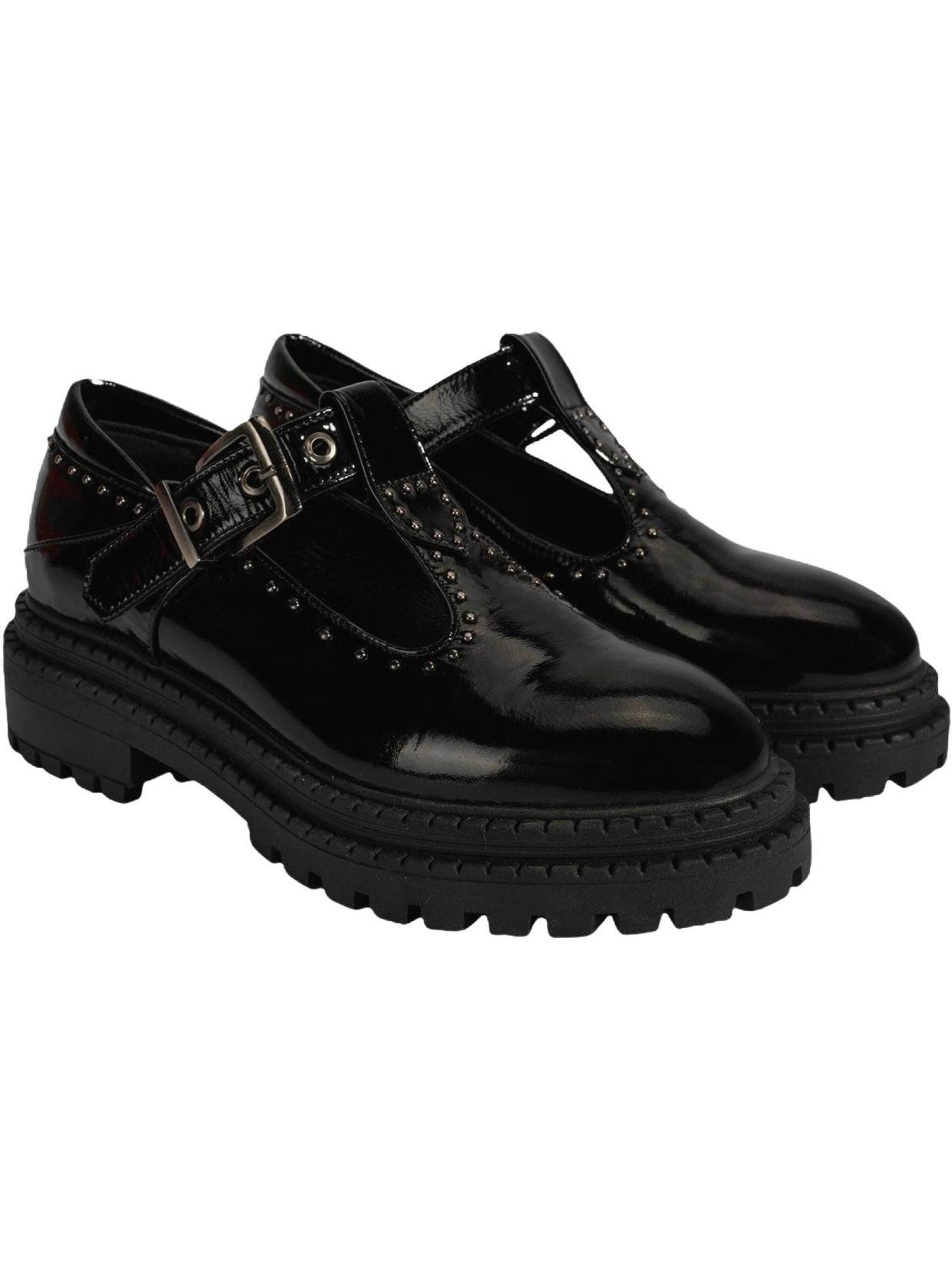 Desa Slip-ons in Black