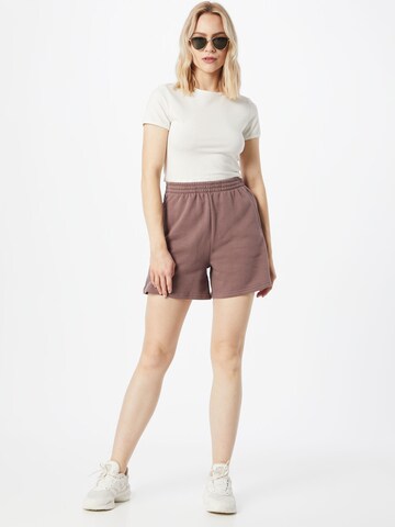 GAP Regular Shorts in Pink