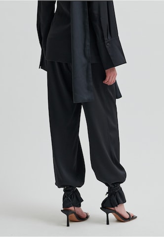 SECOND FEMALE - regular Pantalón 'Glari' en gris