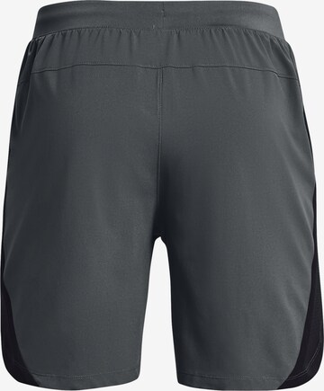 UNDER ARMOUR Regular Sportshorts 'Launch' in Grau