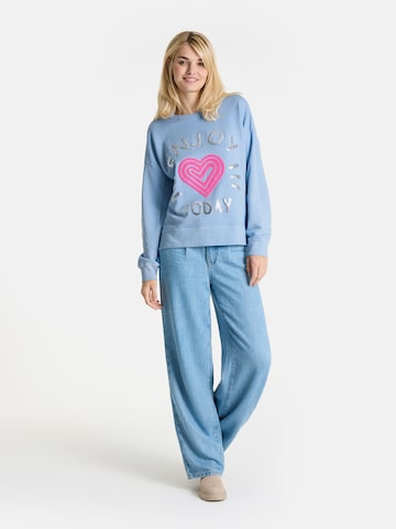 Sweat-shirt 'BibiL' LIEBLINGSSTÜCK en bleu