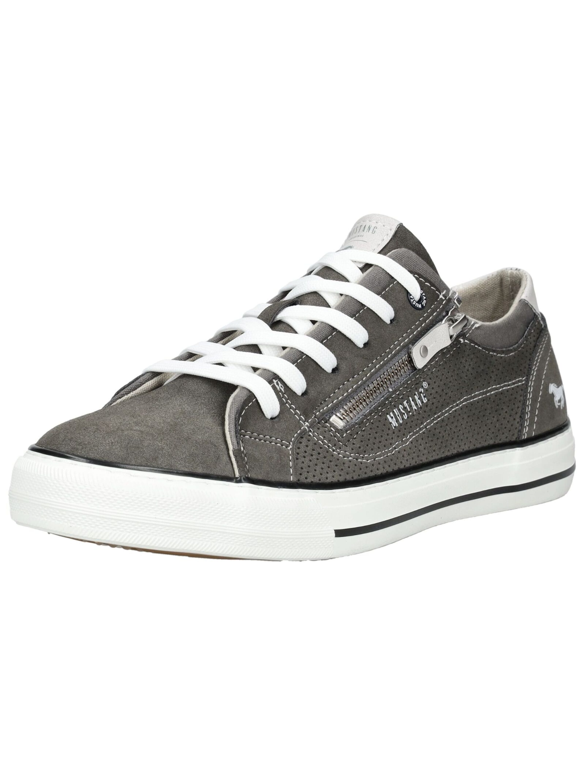Sneaker bassa di MUSTANG in grigio: frontale
