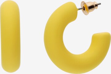 Six Earrings in Yellow: front