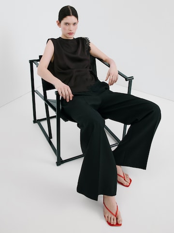 MANGOTop - smeđa boja