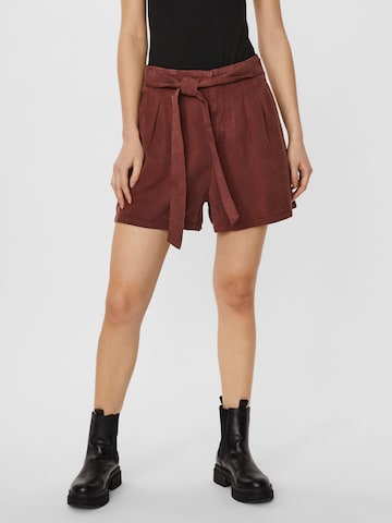 VERO MODA Regular Pleat-Front Pants 'Mia' in Brown: front