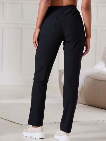 H.I.S Regular Trousers in Black