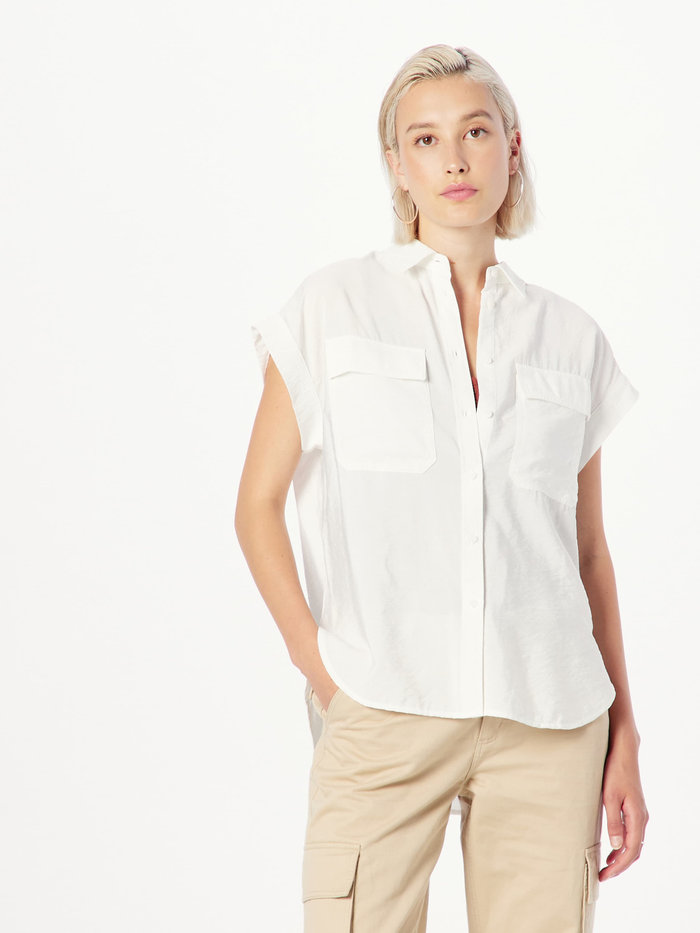 GAP Blouse in White ABOUT YOU