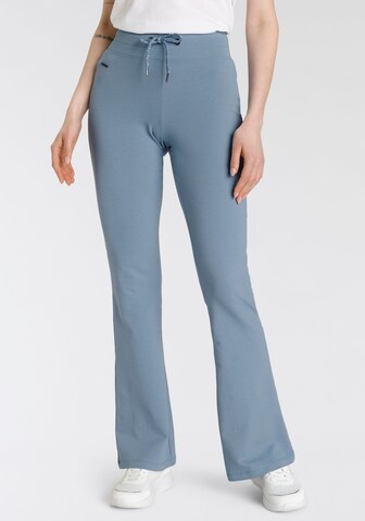 KangaROOS Flared Pants in Blue: front