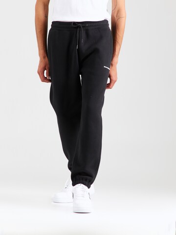 Effilé Pantalon Abercrombie & Fitch en noir : devant