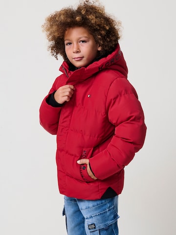 KOROSHI Winterjas in Rood: voorkant