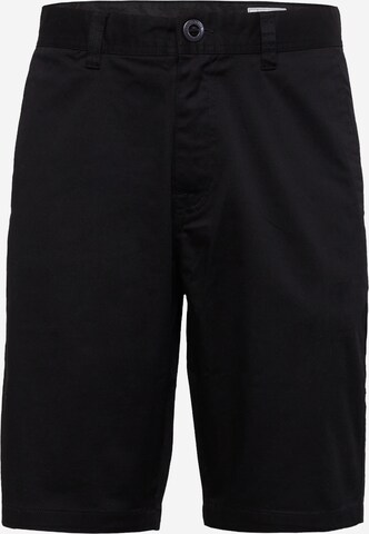 Volcom Regular Shorts in Schwarz: predná strana