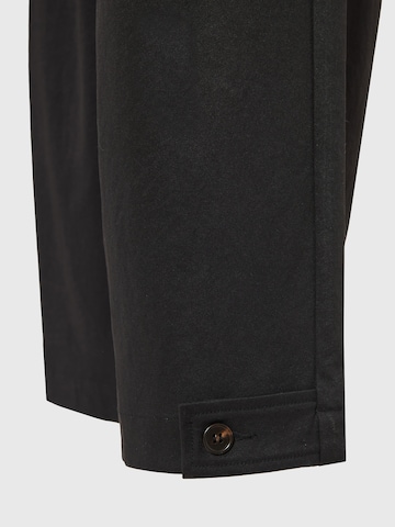 Funky Buddha Loose fit Pleat-front trousers in Black