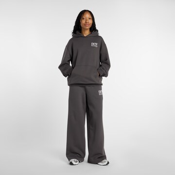 new balance Sweatshirt in Grey