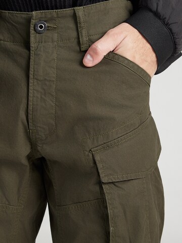 žalia G-STAR Siaurėjantis Laisvo stiliaus kelnės