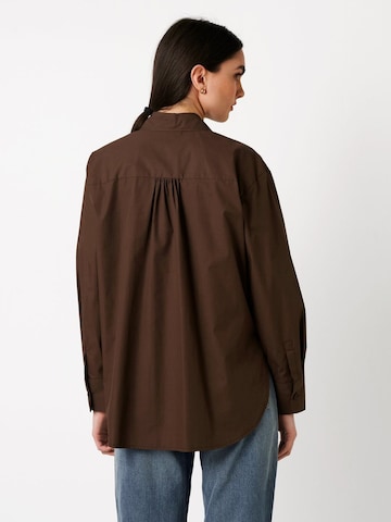 DESOTO Blouse in Brown