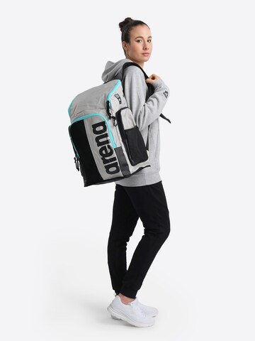 ARENA - Mochila deportiva 'SPIKY III' en gris